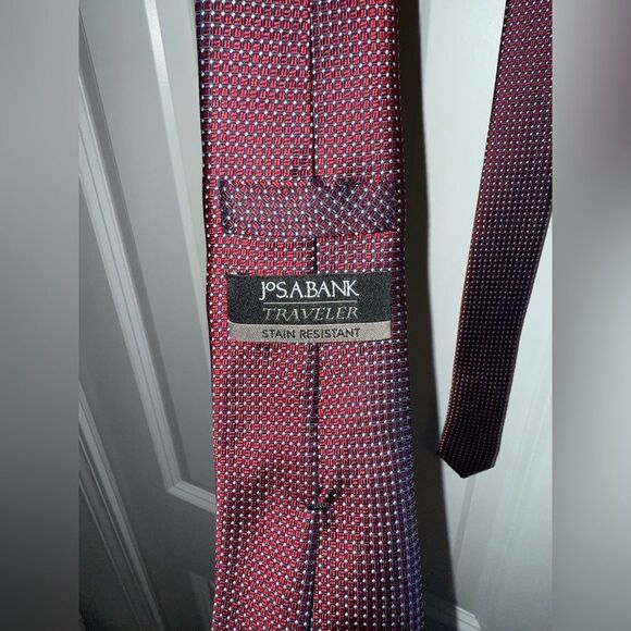 Jos.A.Bank Traveler Collection Stain Resistant Tie - Picture 5 of 6
